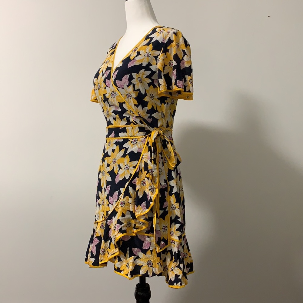 Cinq á Sept Navy Floral Silk Wrap Dress - Picture 2 of 9